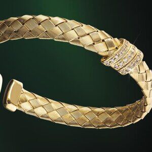 Women's bracelet